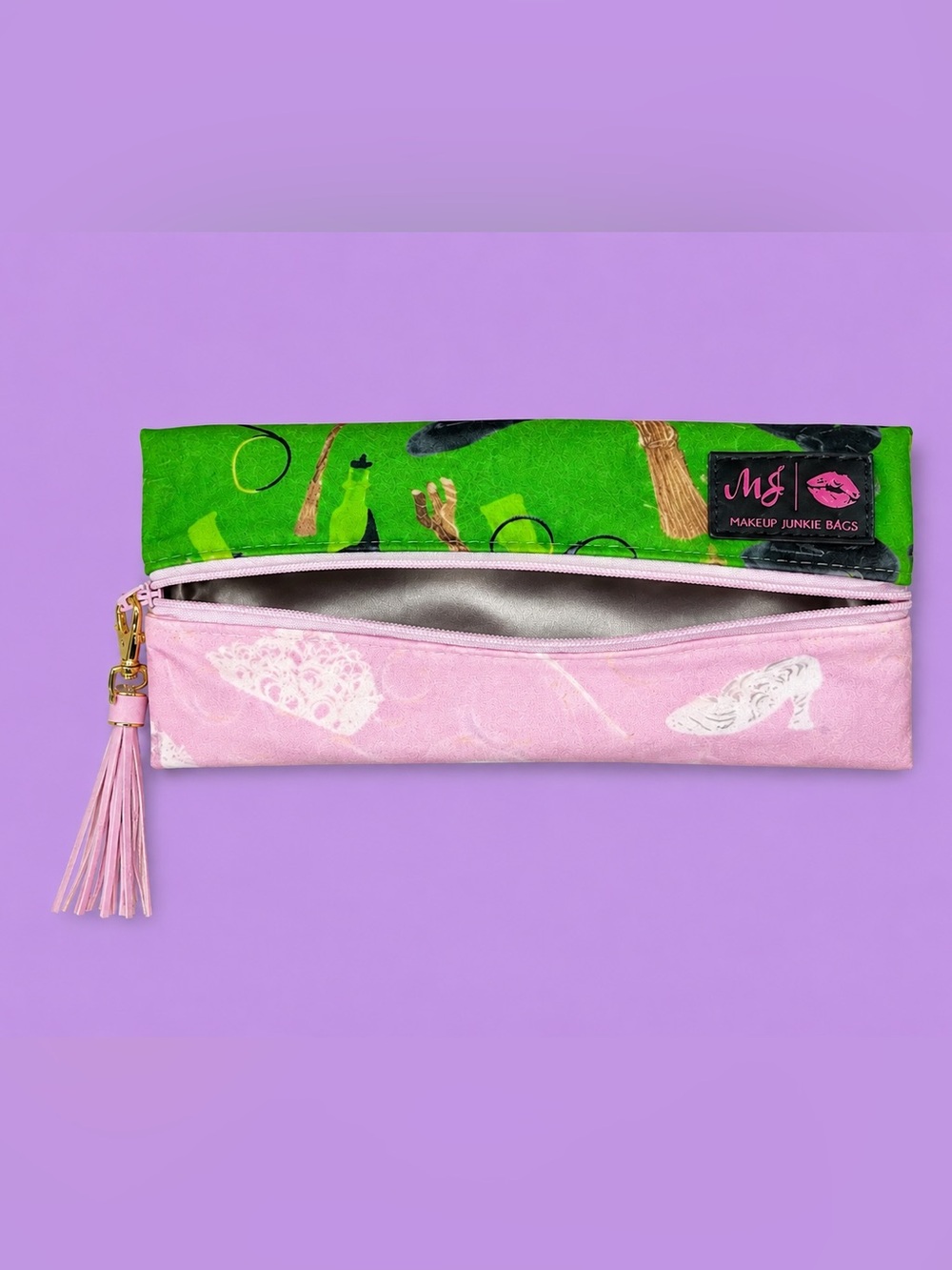 Makeup Junkie Wicked’s  "Popular" cosmetic lay-flat bag travel organizer MINI